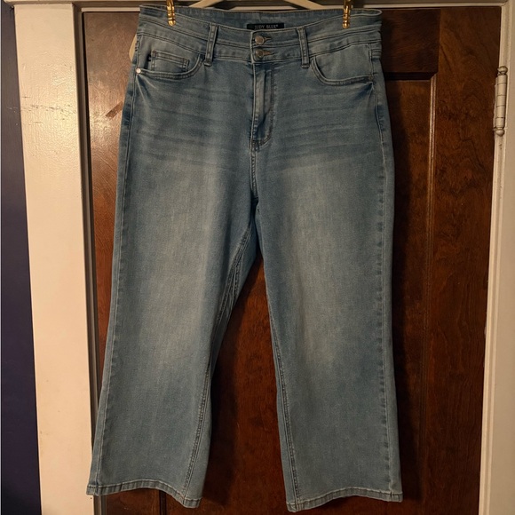 Judy Blue High Waist Double Button Waistband Cropped Wide Leg Jeans Size 15/32 - Picture 9 of 13